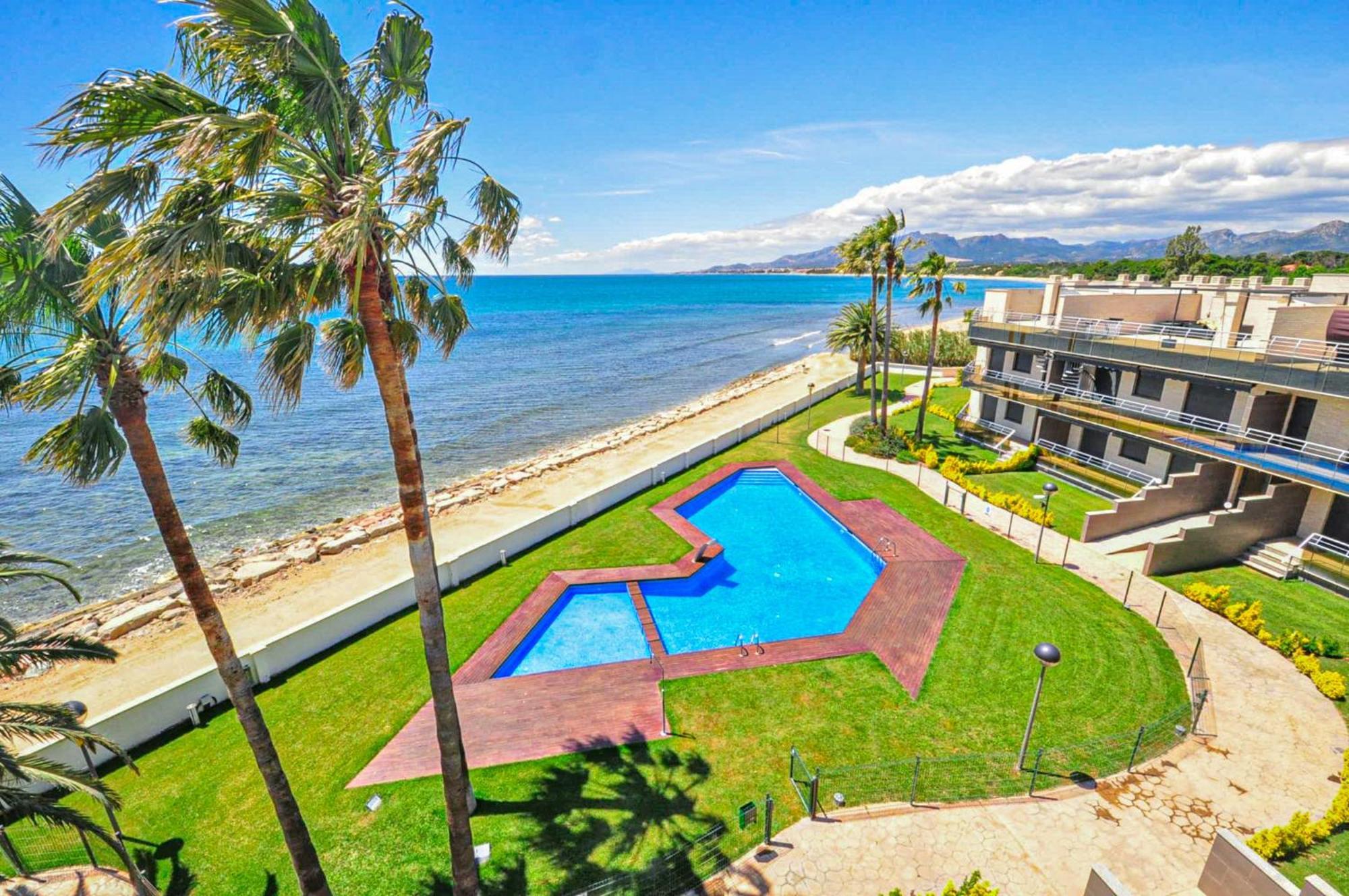 Di Mare Litoral Costa Dorada - Only Families Apartment Mont-roig del Camp Exterior photo